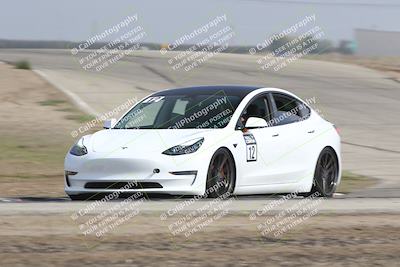 media/Oct-19-2025-Speed Ventures (Sun) [[a6e7fe67be]]/TC B/Session 2 (Outside Grapevine)/